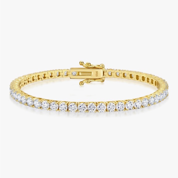 Lustra™ | Gold Moissanite Tennis Bracelet